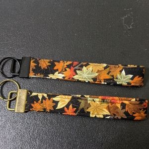 Wristlet key fobs